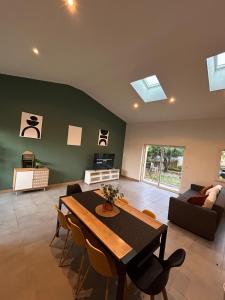 Maisons de vacances Spacious house - garden, Netflix & shops : photos des chambres