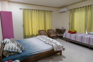 Bapunchi Wadi, beach-house