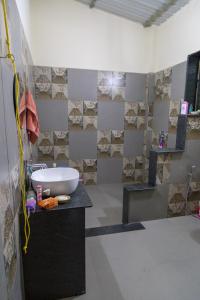 Bapunchi Wadi, beach-house