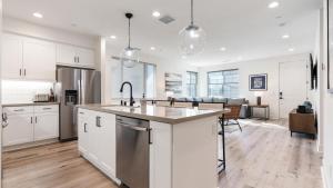 PGA208 Brand New PGA West 2 Bed 2 Bath w Loft