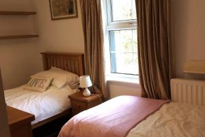 High House Cottage - A traditional home from home