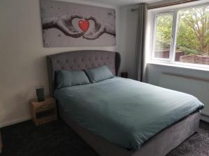 Brendon Rooms Luton Airport