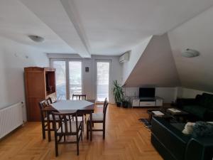 Tedi & Kiki Apartment