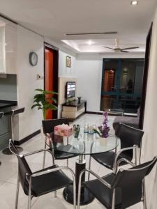 RR Homestay at Casa residency