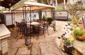 Luxury Private House in City Center