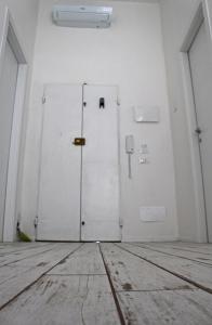 Lormeggio Nuovo bilocale centro 1 piano AC