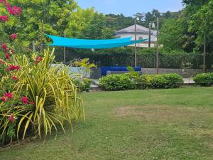 Suite Georgiana - Ensuite Double Bedroom, Cardiff Hall, Runaway Bay, One Mile to Beaches, 1 Hour From Montego Bay Airport