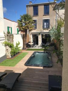 Havre de paix avec Spa à deux pas de la plage