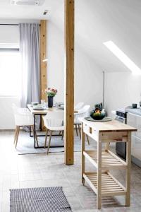 Egy présház tágas tetőtere mesés kilátással