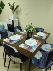 Kler Condo Garden with City View