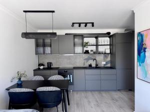 C- Home4U-11- Apartment 48 m2, close to AquaPark, up to 4 people, underground parking