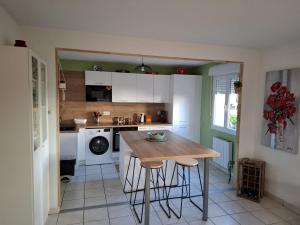 Appartements Appt La Perouse Centre Ville Terrasse : photos des chambres