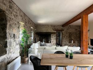Villas Luxurious family house with pool in Ardeche. : photos des chambres