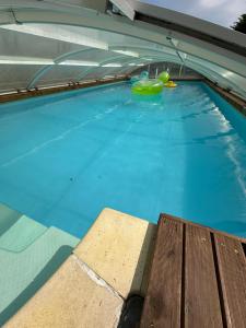 Maisons de vacances Longere normande avec piscine et jardin : photos des chambres