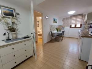 Adria Pearl Appartments