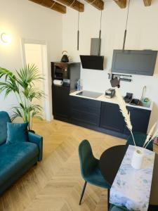 GG Vatican Townhouse