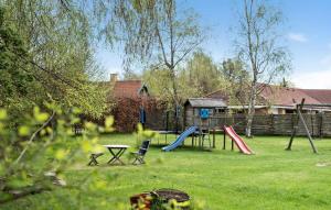 3 Bedroom Cozy Home In Rørvig