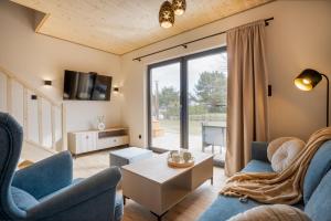 Plażowa 8 Domki z baliami z hydromasażem