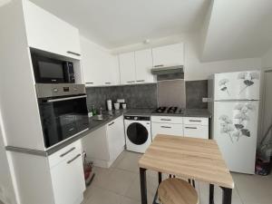 Appartements Cocon lumineux avec cour privee : photos des chambres