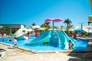Liam luxury Alezzi Breach resort
