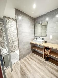B&B / Chambres d'hotes Chambres d-hotes Ferme LAPINE : Chambre Double