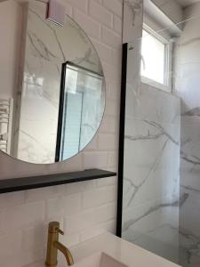 Appartements Molene -Apt 2- Vue mer : photos des chambres