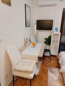 Studio apartman Zara