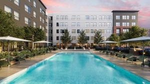 Luxury Apartments by Hyatus at Boston Everett