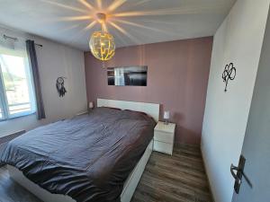 Villas Charmante maison avec piscine et jaccuzi en Provence : photos des chambres