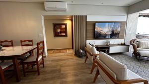 Apartamento Frente a Praia de Pitangueiras garagem piscina e sauna