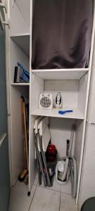 superbe studio avec piscine, ascenseur et accès direct sur le port