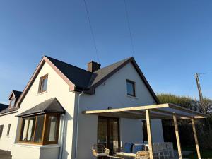 Luxurious large West Cork property with seaviews