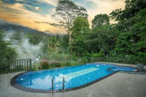 De Spicewoods, AC Cabin, Pool, Couple only