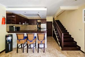 The Lavana Villa Bukit Jimbaran - 2 Bedroom Villa with Private Pool with Minimum Stay 3 Nights