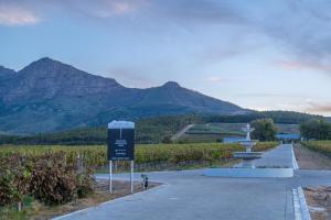 Cottage 4 - Leo Sky Farm