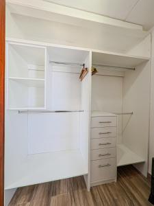 Hermosa casa en Manta, muy segura y cerca de todo