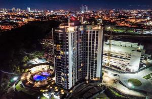 Unique Industrial Apt Near Airport in La Sabana