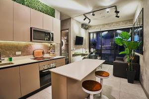 Unique Industrial Apt Near Airport in La Sabana