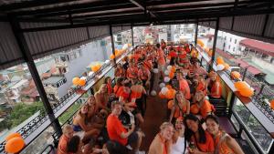 Lakeview Backpackers Hostel & Rooftop Bar