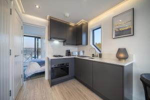 Houseboat in Kinsale