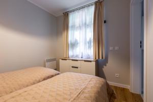 Zacisze Skalnych Domków by BookingHost