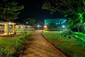 Newly Renovated-Farm Villa -6BHK with Pool & Turf