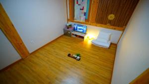 gongju dalbicjeongweon hanog pensyeon