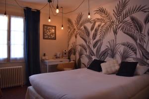 Hotels Logis Hotel Le Central : photos des chambres