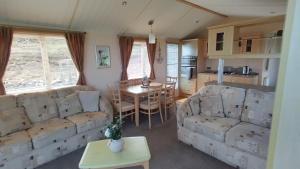 Seaside chalet in Ardmore with breathtaking views