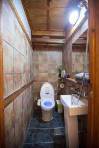 Jeonju Omokheon Hanok Stay