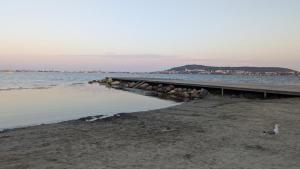 Grande Maison avec piscine, parking et wifi