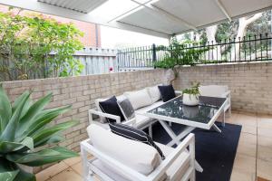 Central Apartment, Zoo Abode