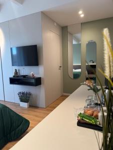 HABITAT- Apartments&Rooms
