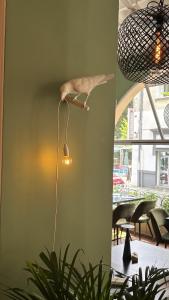 Hotels Logis Hotel Restaurant Grand Hotel de Lyon : photos des chambres